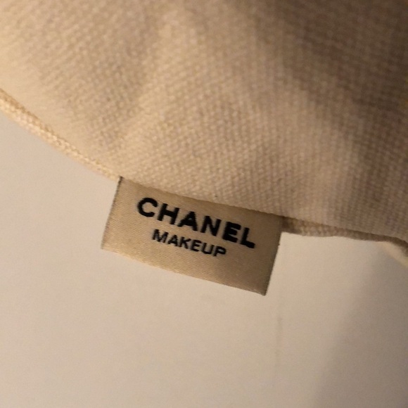 Chanel canvas drawstring makeup bucket bag - Picture 6 of 16